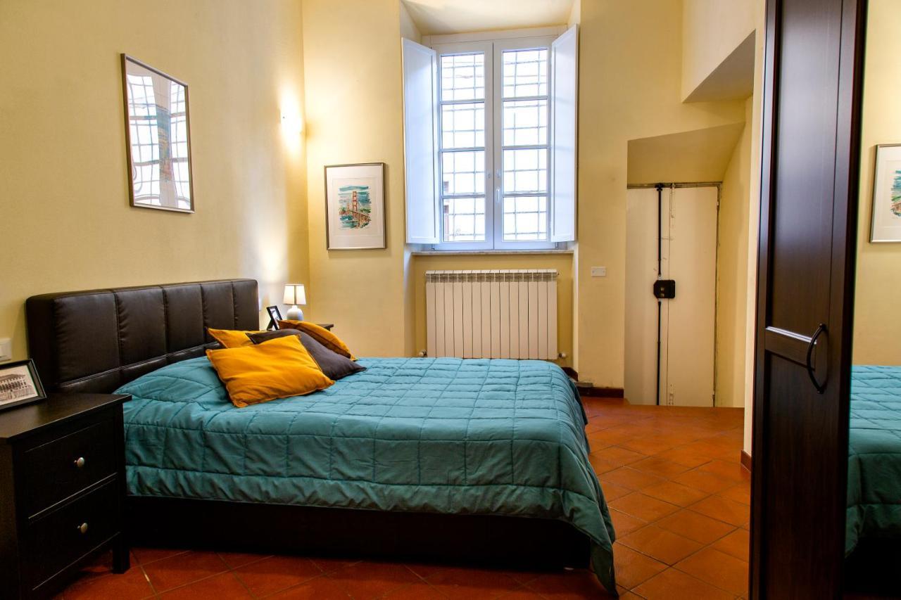 L'Antica Dimora Di Bill Apartment Lucca Bagian luar foto